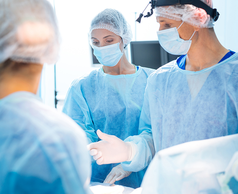 The Protective Effect of Surgical Gown Used During Surgery